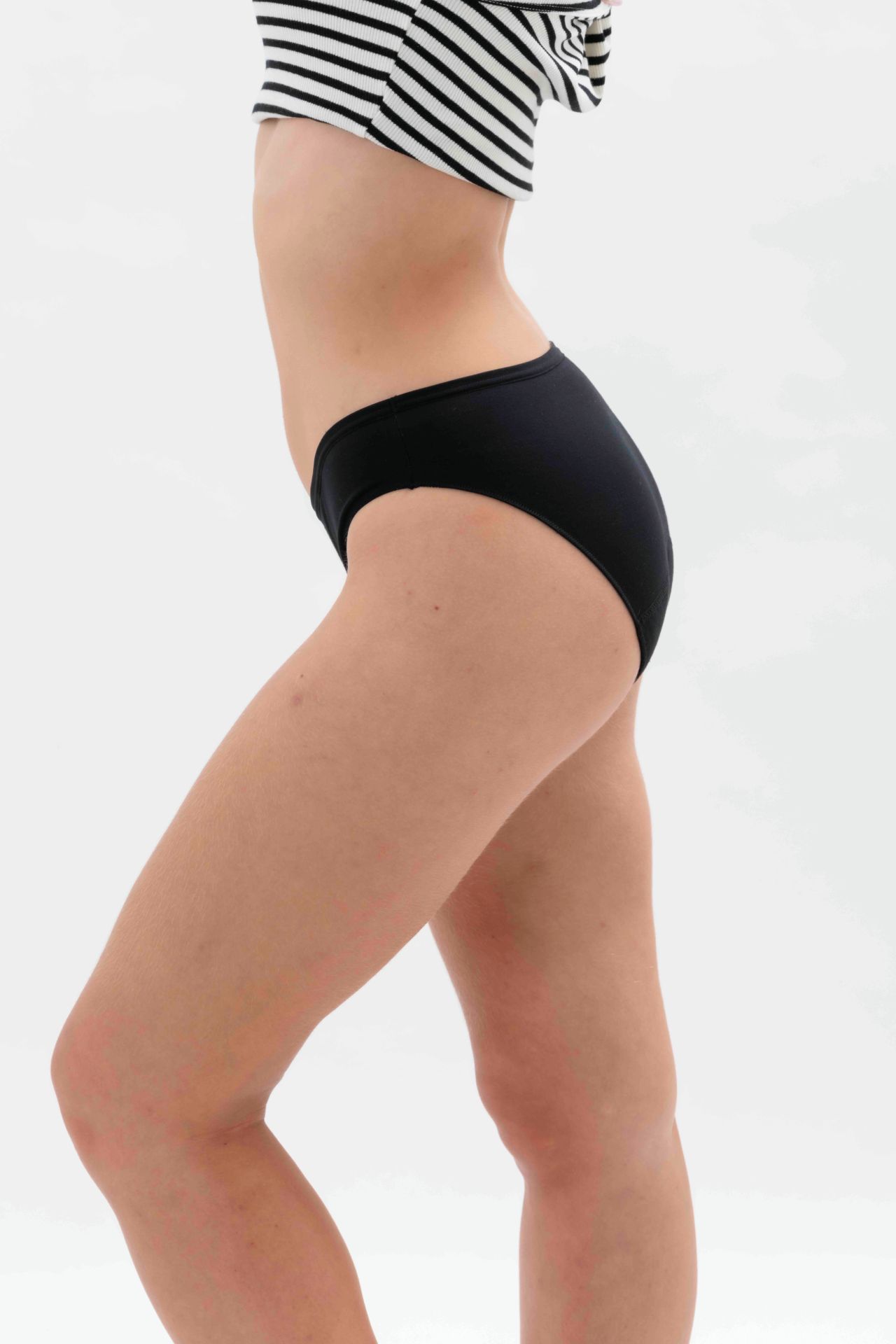 Reusable Period Underwear for Teens made with organic cotton